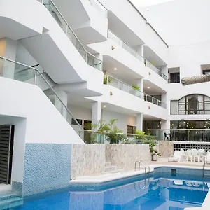 *** Hotel Dorado Colômbia